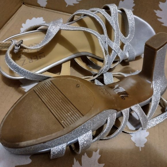 Naturalizer Cameron Sandal Sling Heels Strappy Silver Platform 8.5 ~ Hardly worn - Picture 2 of 11